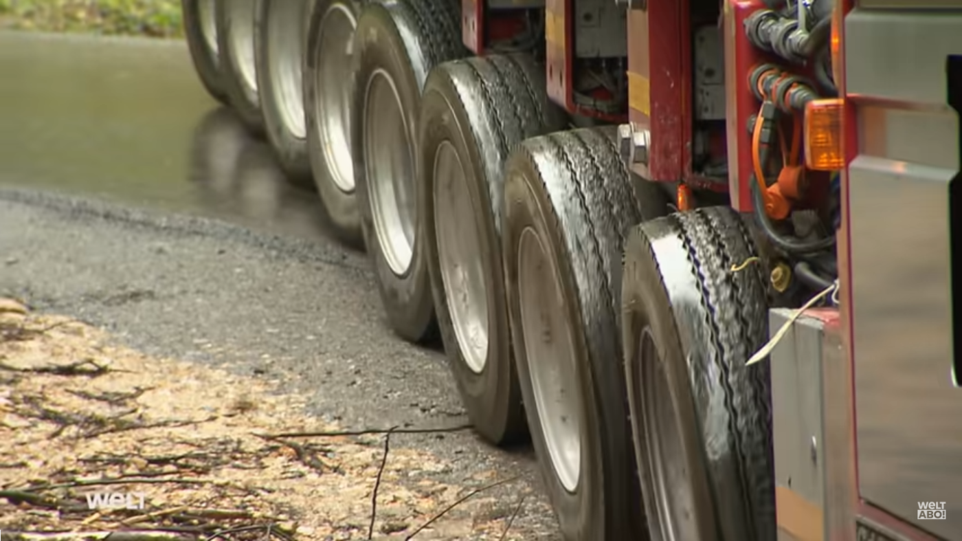 Video Auftrag Schwertransport - Giganten auf Reisen