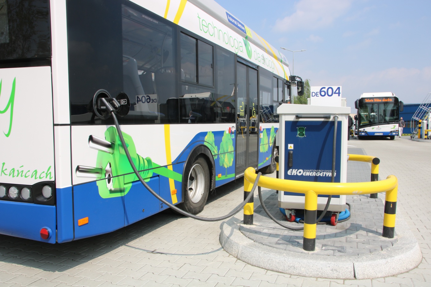 Installing a complete charging infrastructure system in an existing depot is a complicated matter. Image: Claus Bünnagel