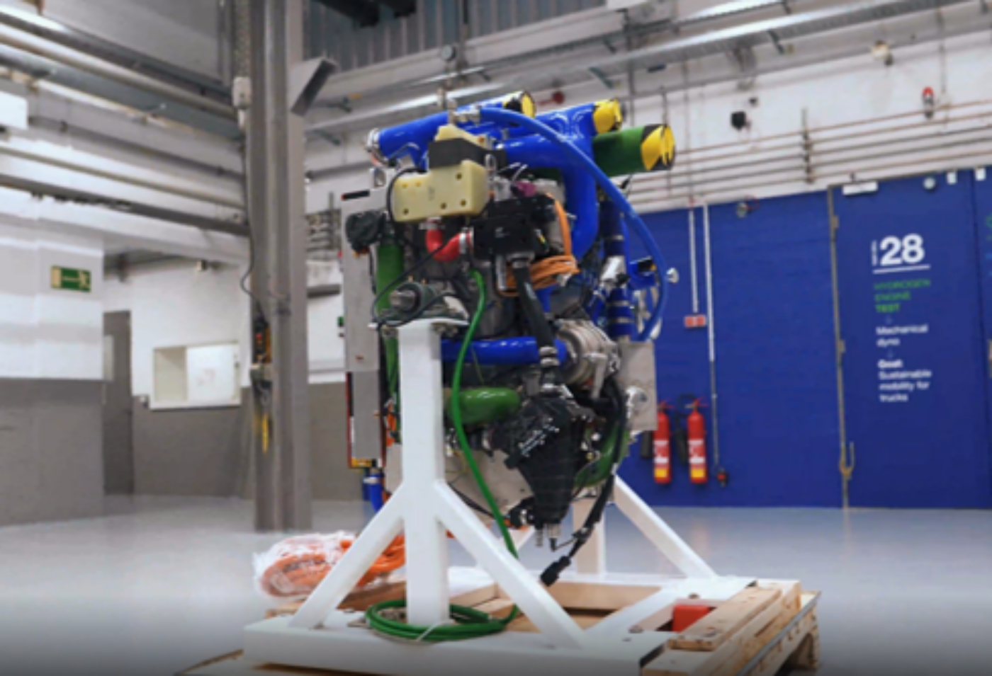 Fuel cell motor concept FCmove™-XD. Photo: Ballard Power Systems 