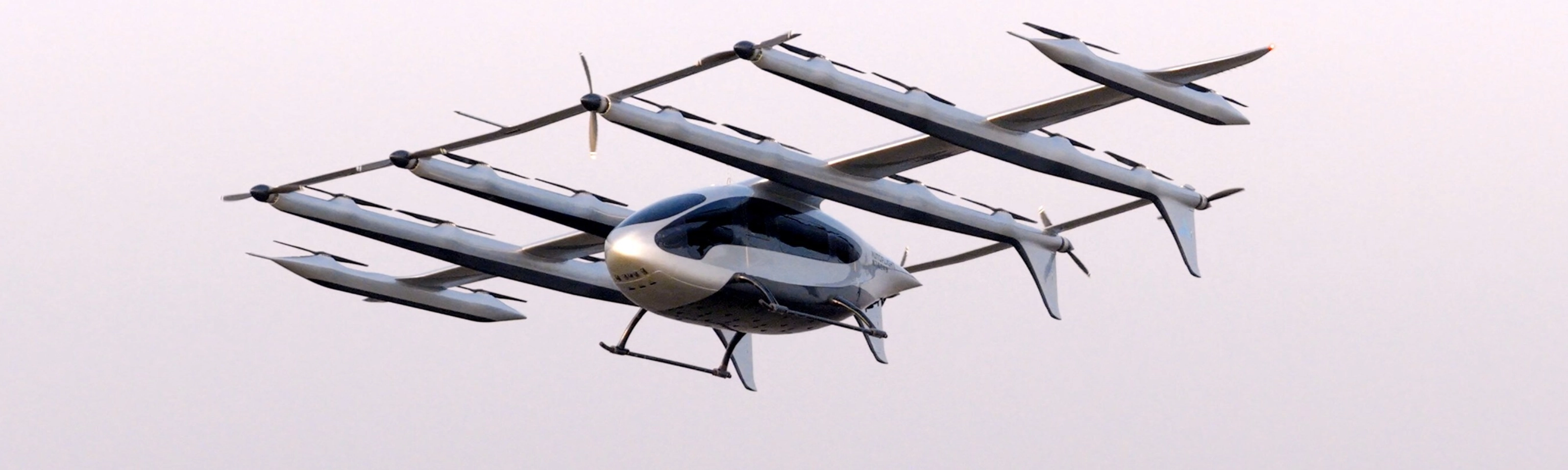 Electric air taxi with multiple roto