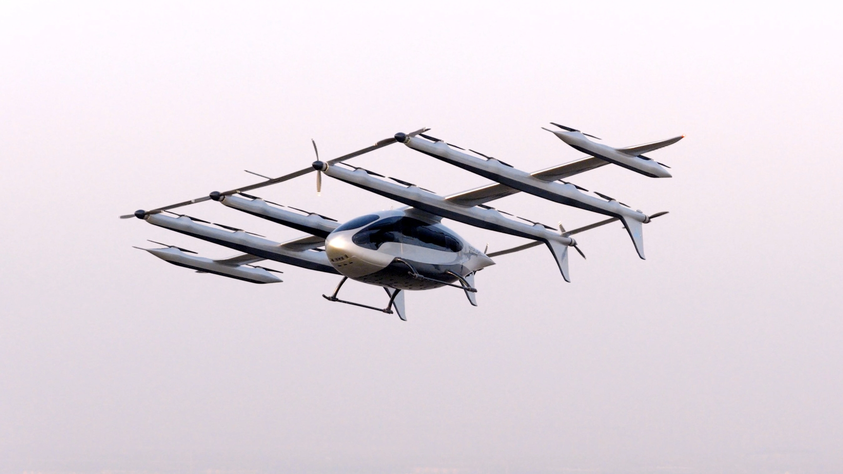Electric air taxi with multiple roto