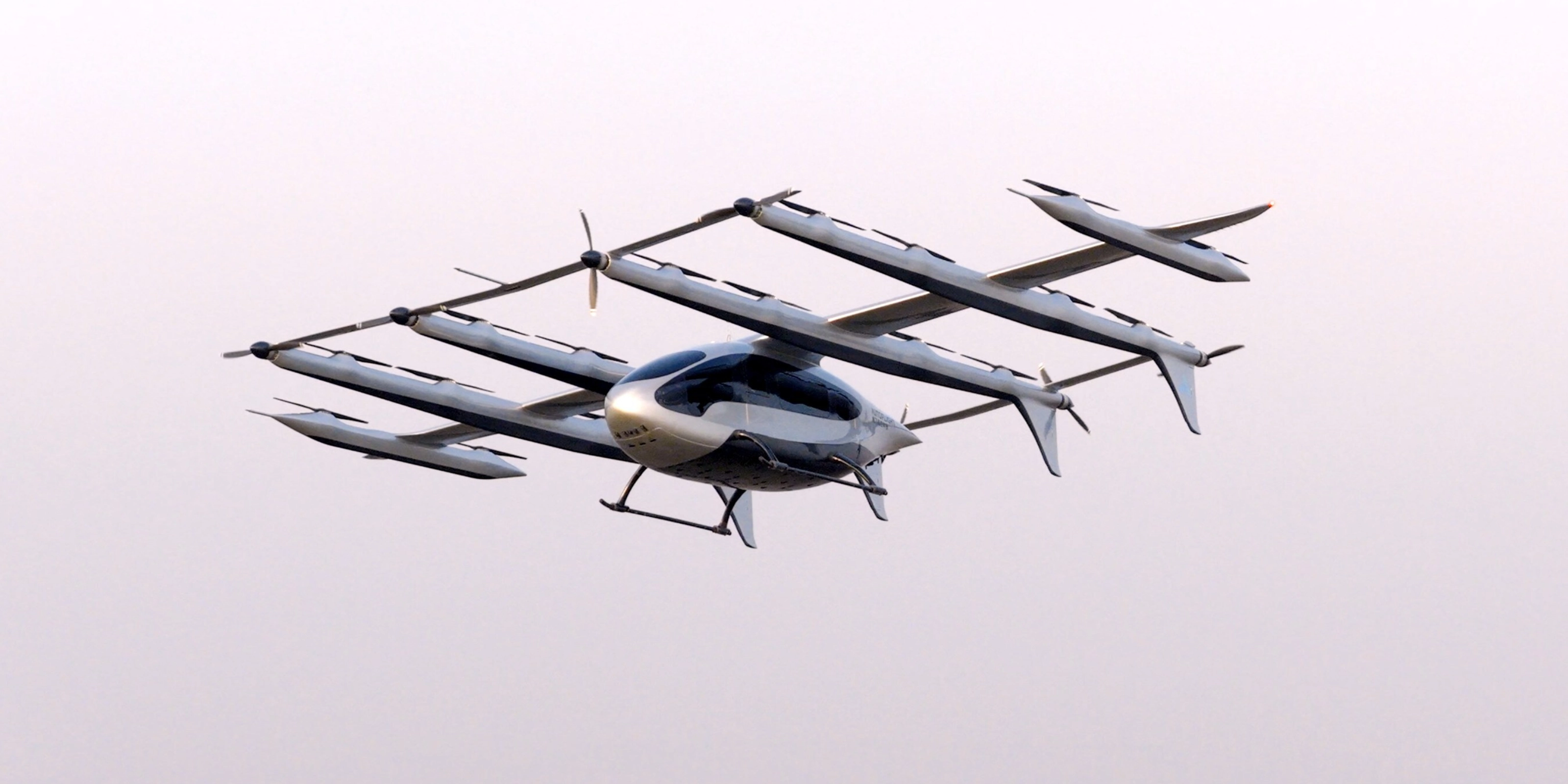 Electric air taxi with multiple roto