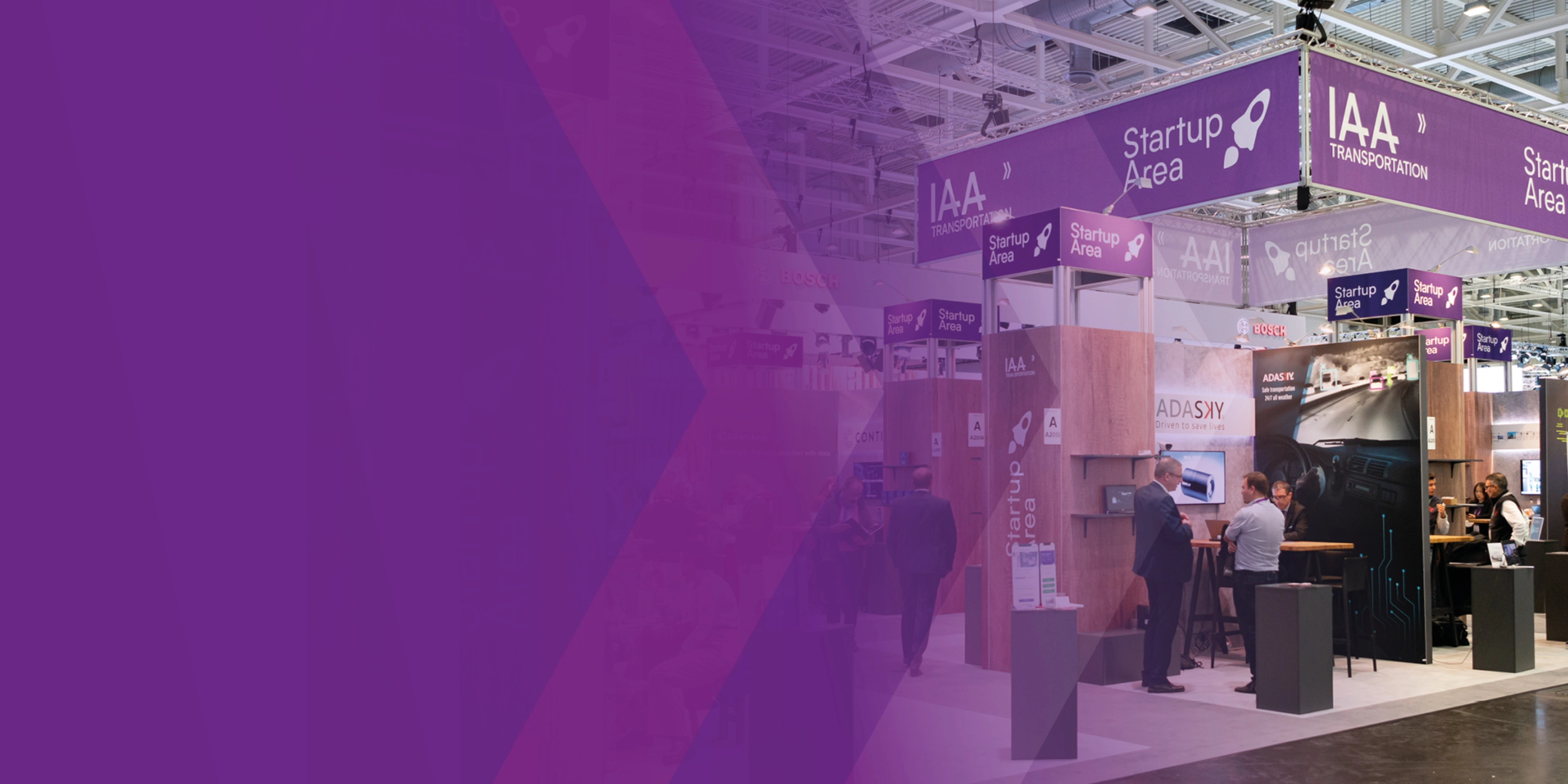 Startup-Area-Stände auf der IAA-Transportation-Messe.