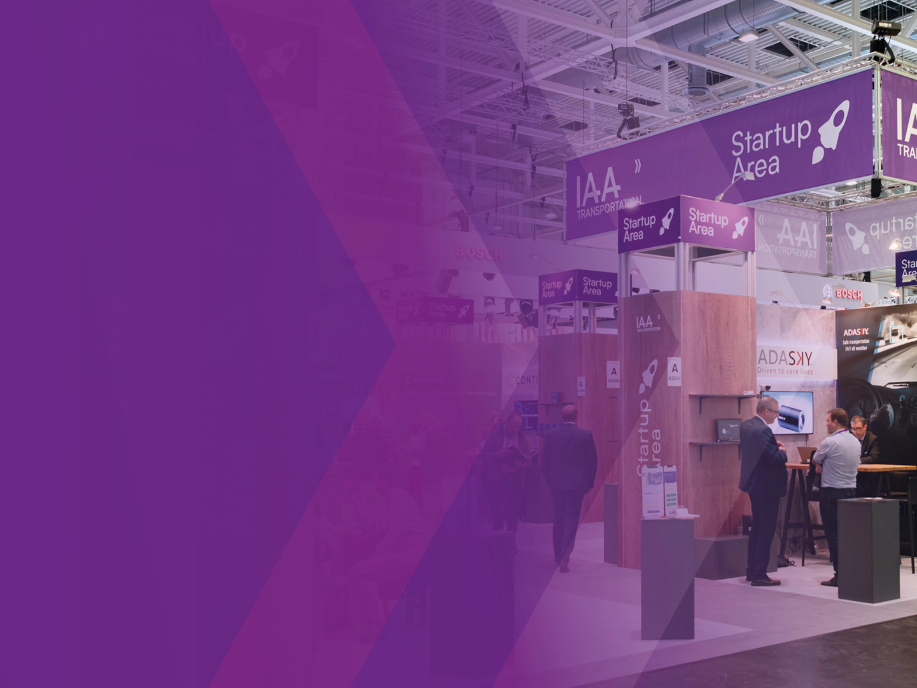 Startup-Area-Stände auf der IAA-Transportation-Messe.