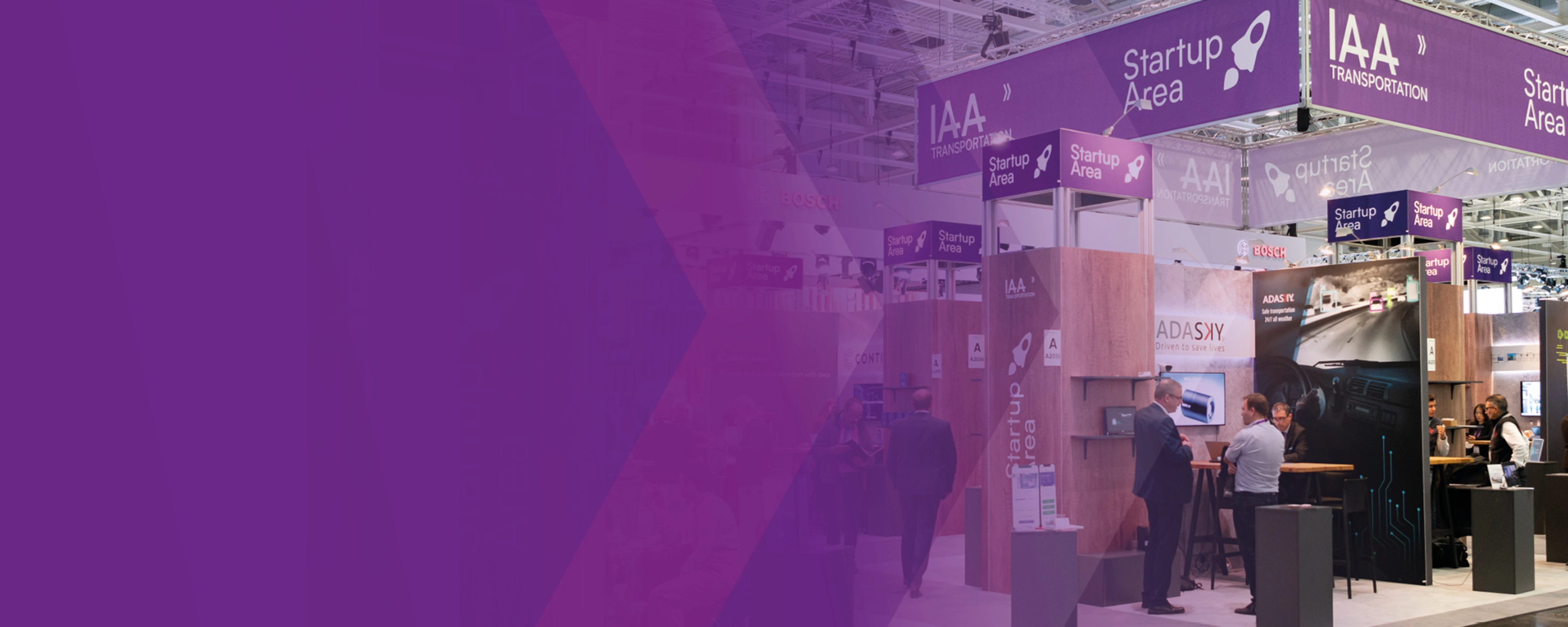 Startup-Area-Stände auf der IAA-Transportation-Messe.