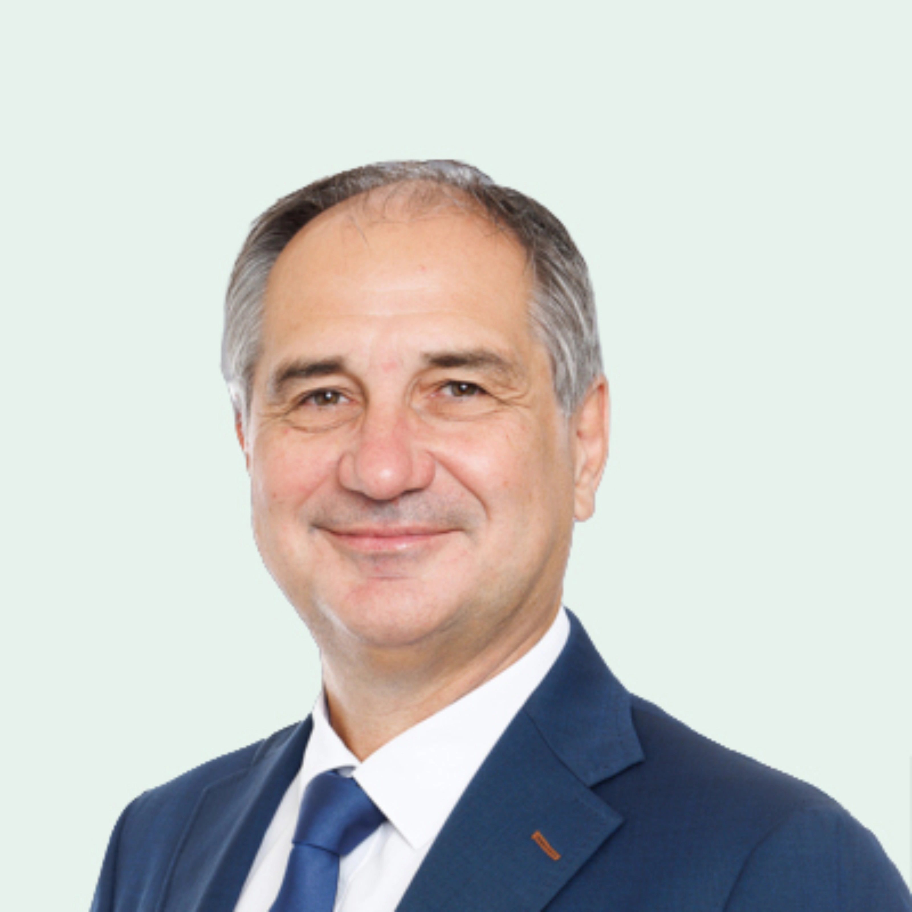 Portrait Dr. Patrik Heher